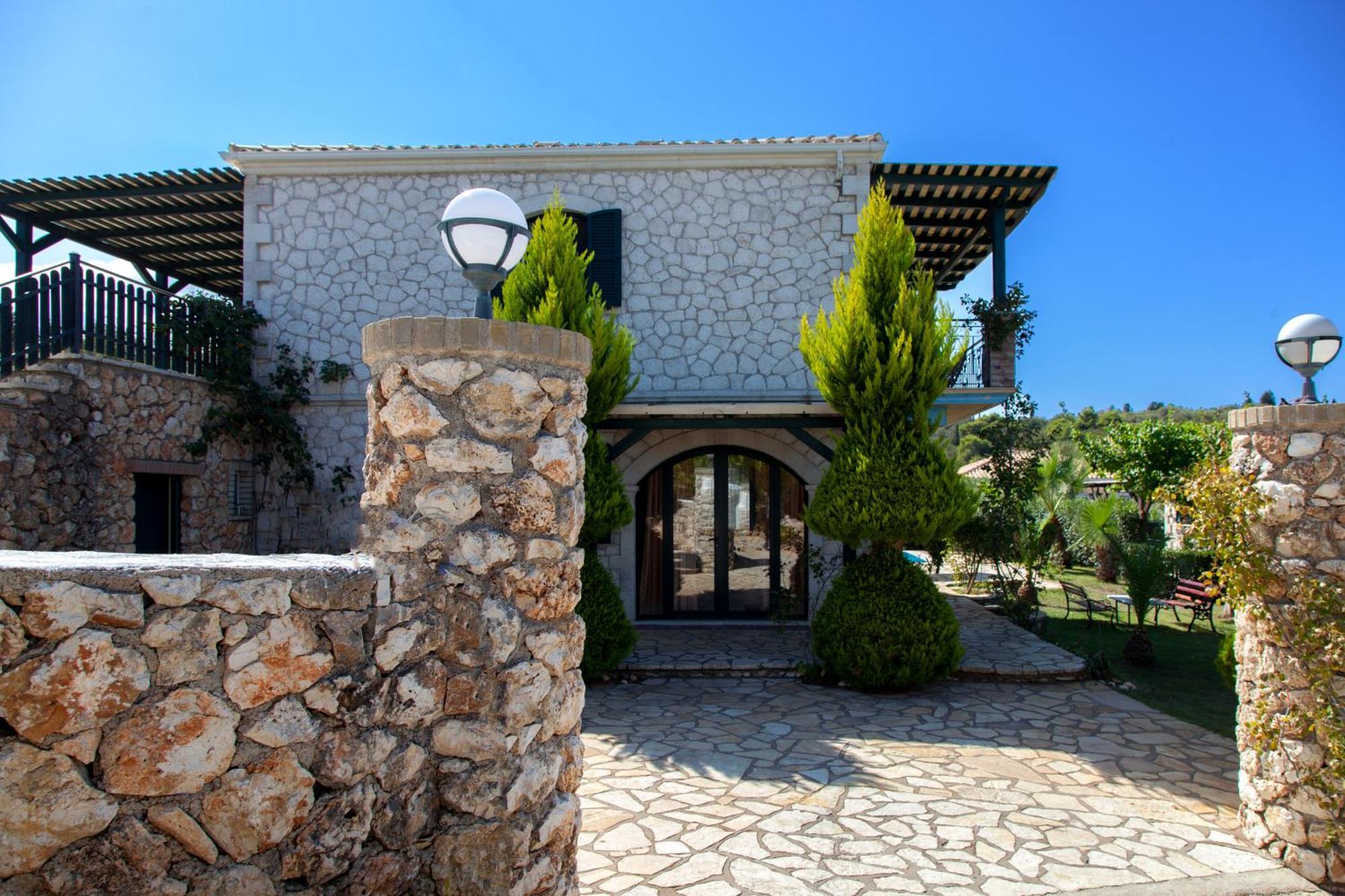 Key Villas Tsoukaládhes Exteriör bild